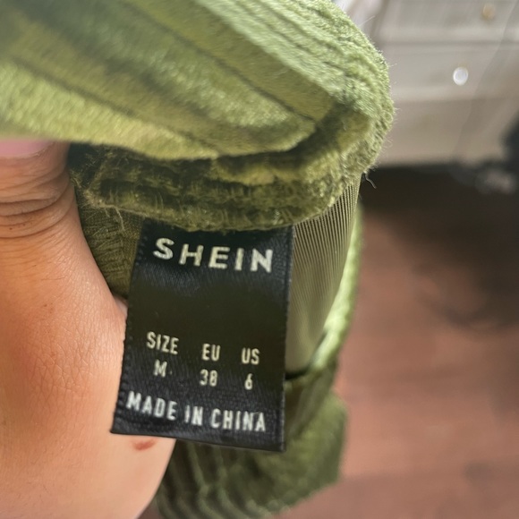 green ribbed flare pants - Picture 2 of 2